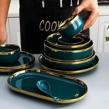 SpaceSaver® Luxurious Green Porcelain Dinnerware Set